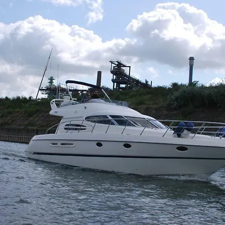 Rhein Yacht Lexa Botel Duisburg