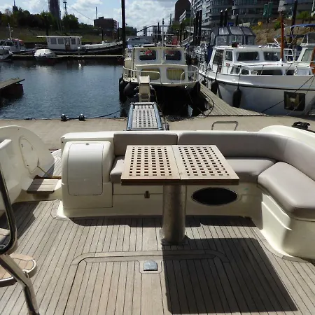 Botel Rhein Yacht Lexa 3*
