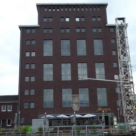 Rhein Yacht Lexa Botel Duisburg