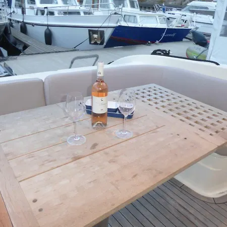 Rhein Yacht Lexa Botel Duisburg
